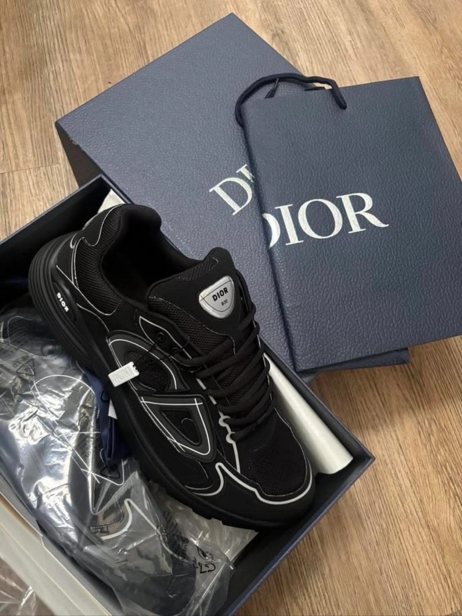 B30 dior